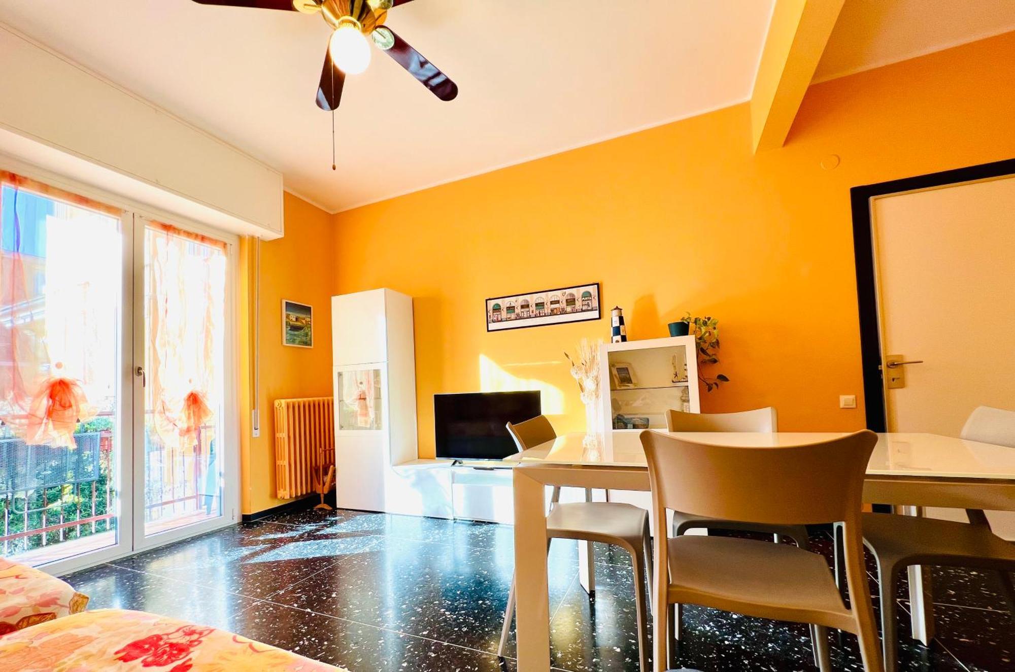 Appartement La Stella Marina - 150 Metri Dal Mare Con Box Auto à Spotorno Extérieur photo